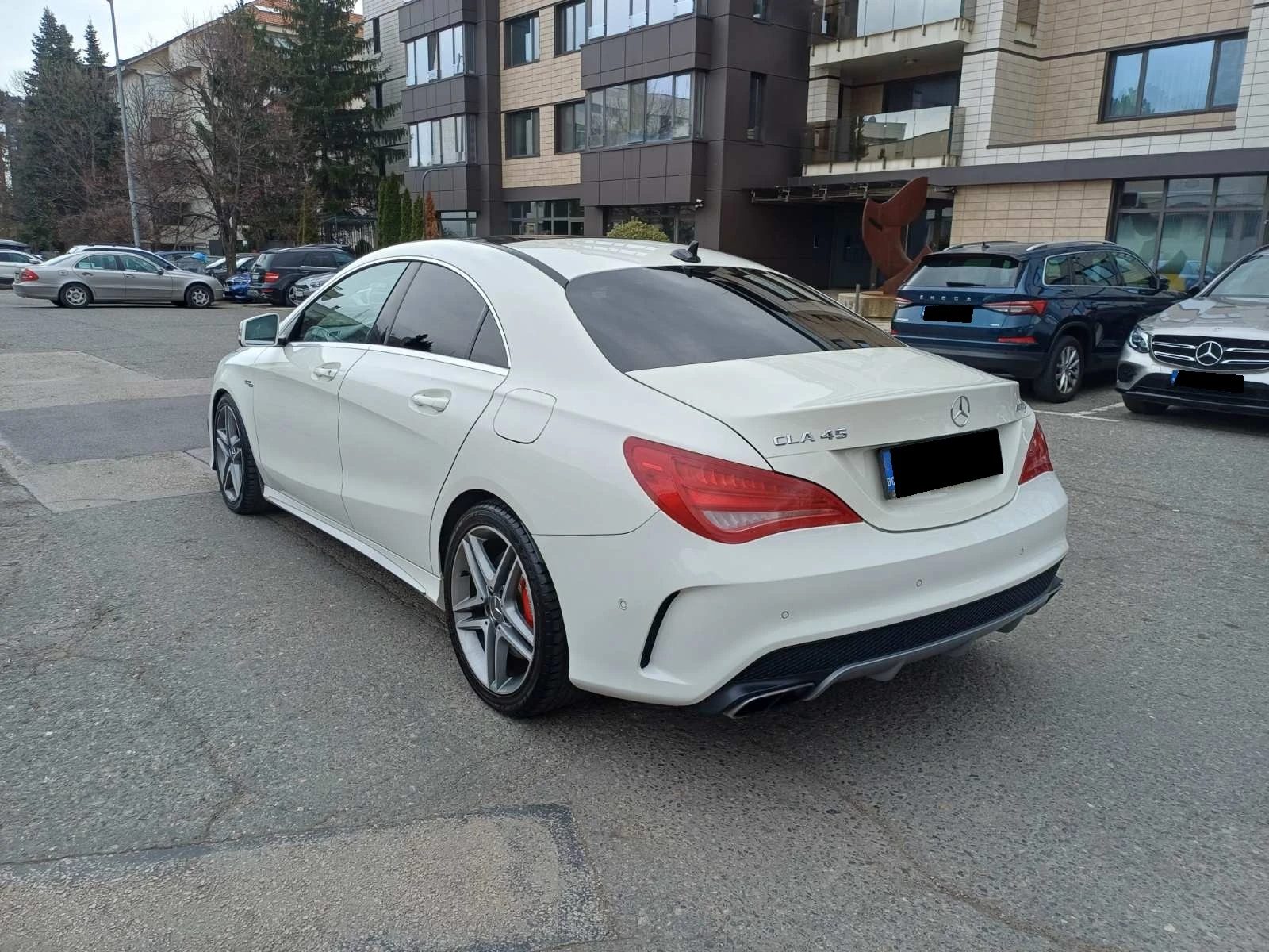 Mercedes-Benz CLA 45 AMG 4Matic , снимка 7 - Автомобили и джипове - 53998204