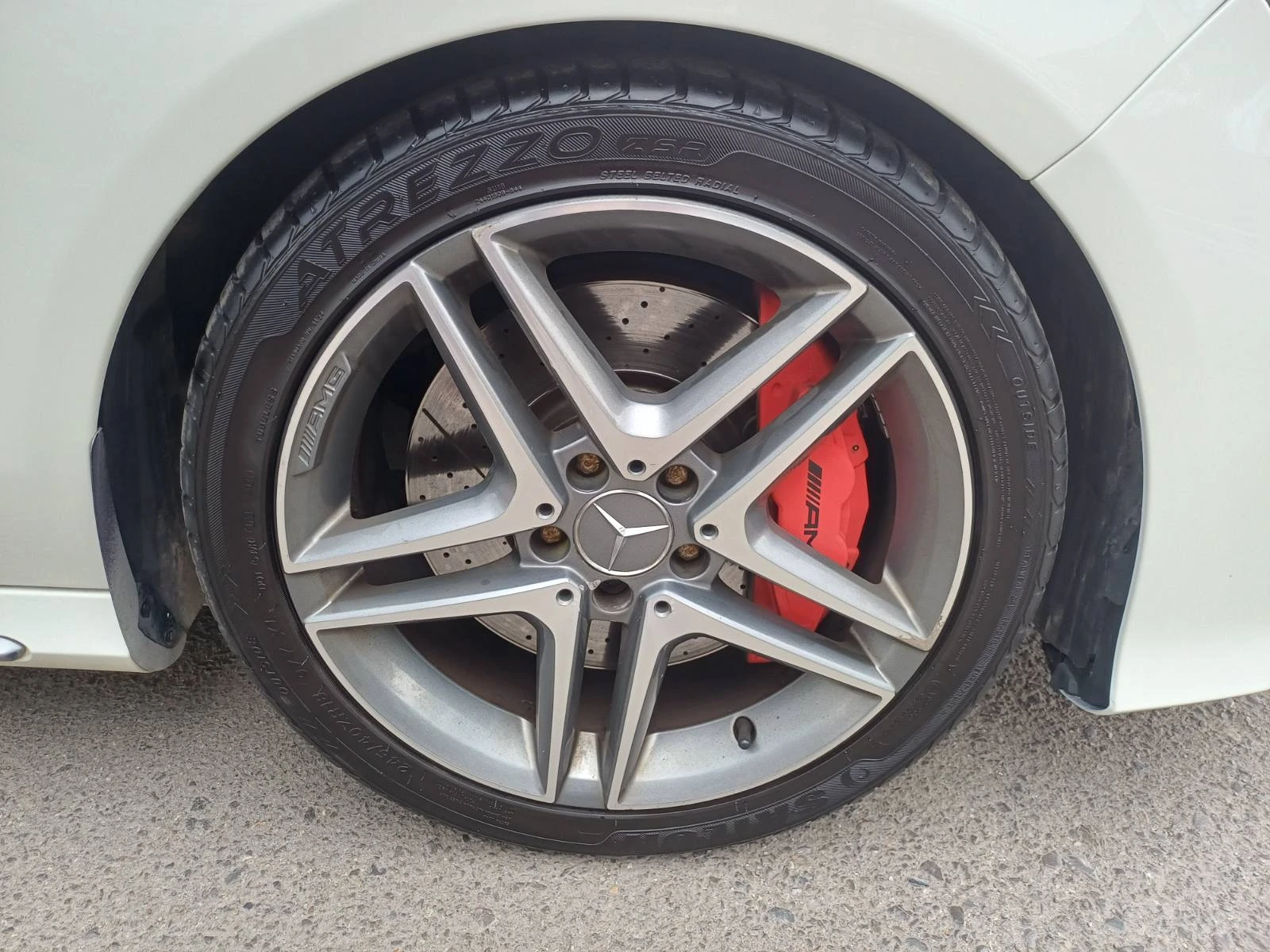 Mercedes-Benz CLA 45 AMG 4Matic , снимка 17 - Автомобили и джипове - 53998204