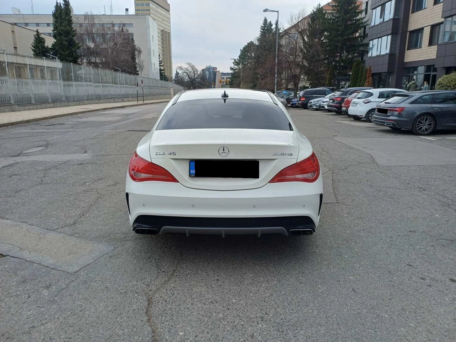 Mercedes-Benz CLA 45 AMG 4Matic , снимка 8 - Автомобили и джипове - 53998204