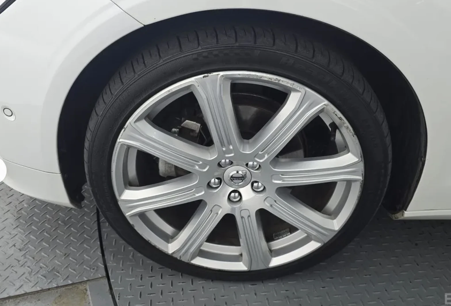 Volvo S90 AWD* INSCRIPTION* 360* ПОДГРЕВ* ОБДУХВАНЕ* НАВИ* H, снимка 5 - Автомобили и джипове - 54117064