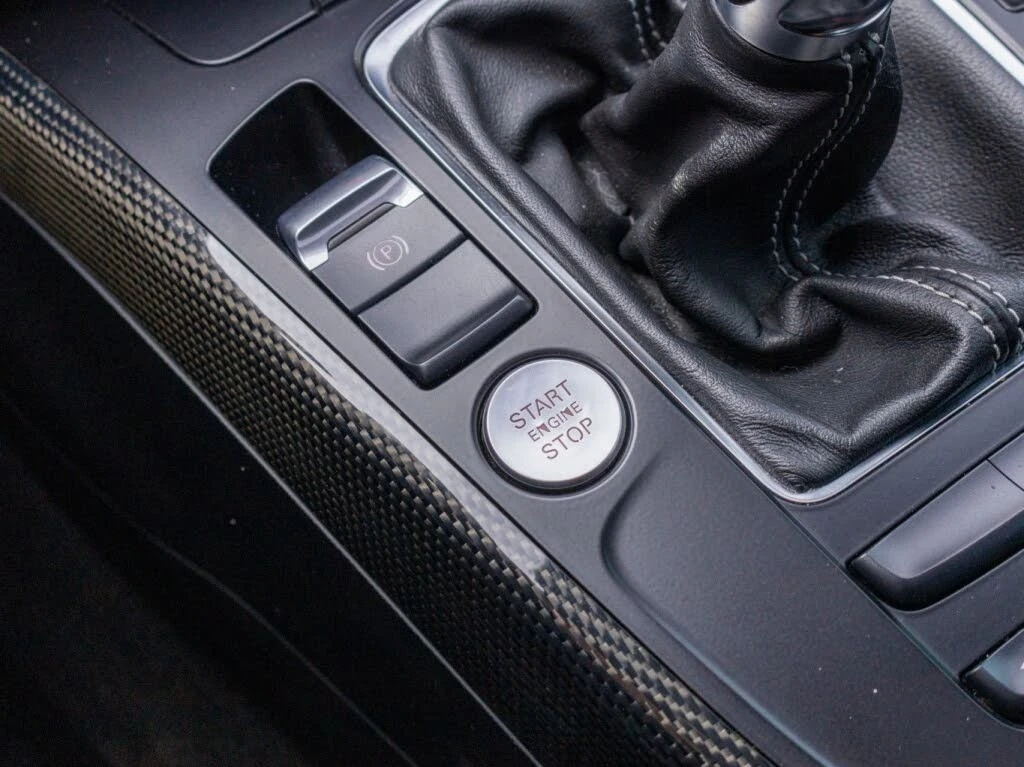 Audi S4 Premium* Manual* AвтоКредит * (ЦЕНА ДО БГ), снимка 16 - Автомобили и джипове - 54269891