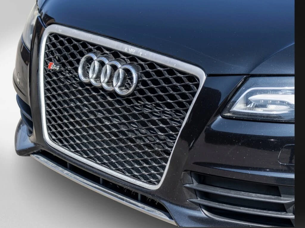 Audi S4 Premium* Manual* AвтоКредит * (ЦЕНА ДО БГ), снимка 6 - Автомобили и джипове - 54269891