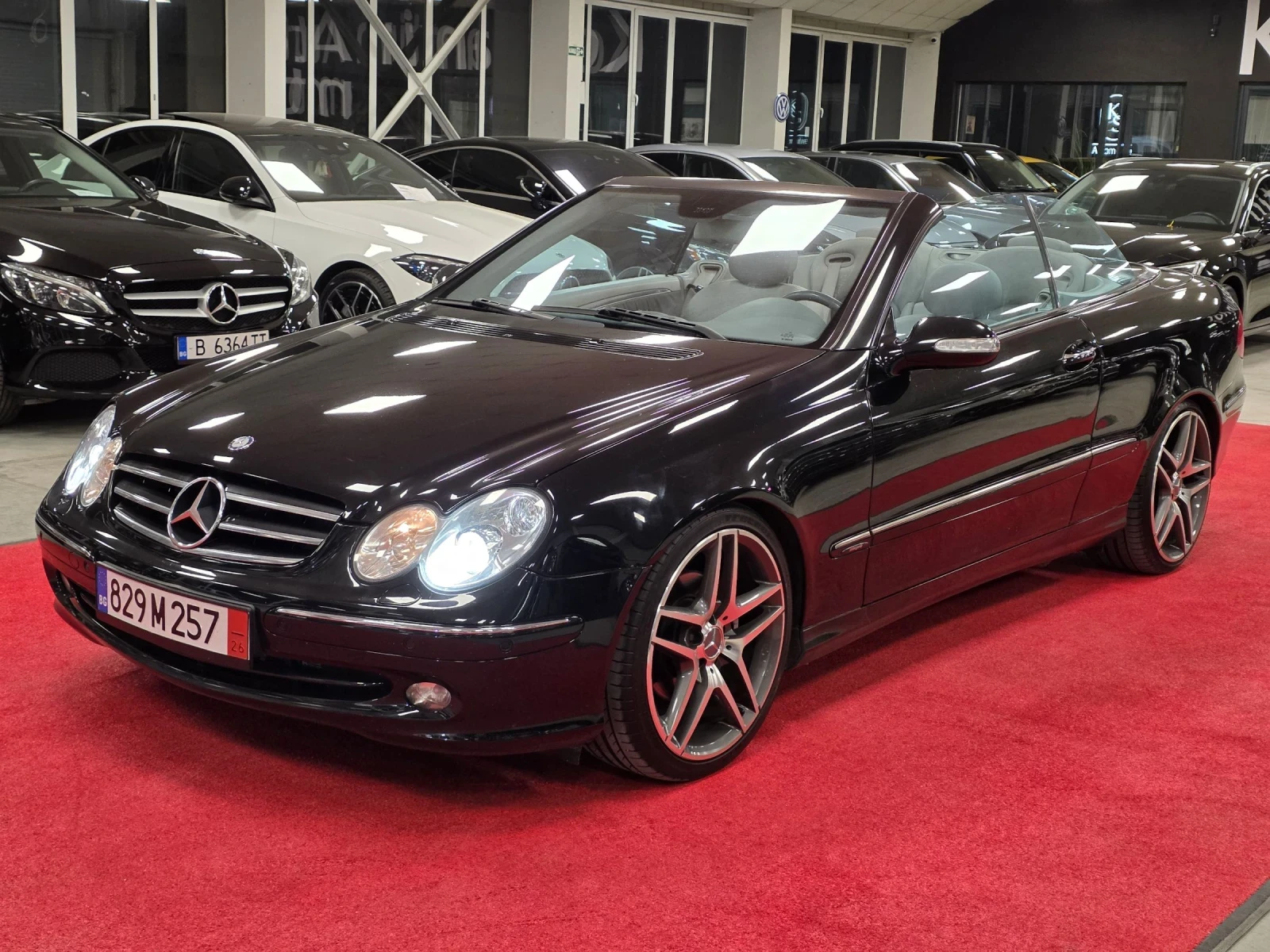 Mercedes-Benz CLK 320 | Avangarde | Cabrio | Напълно обслужен , снимка 3 - Автомобили и джипове - 54386409