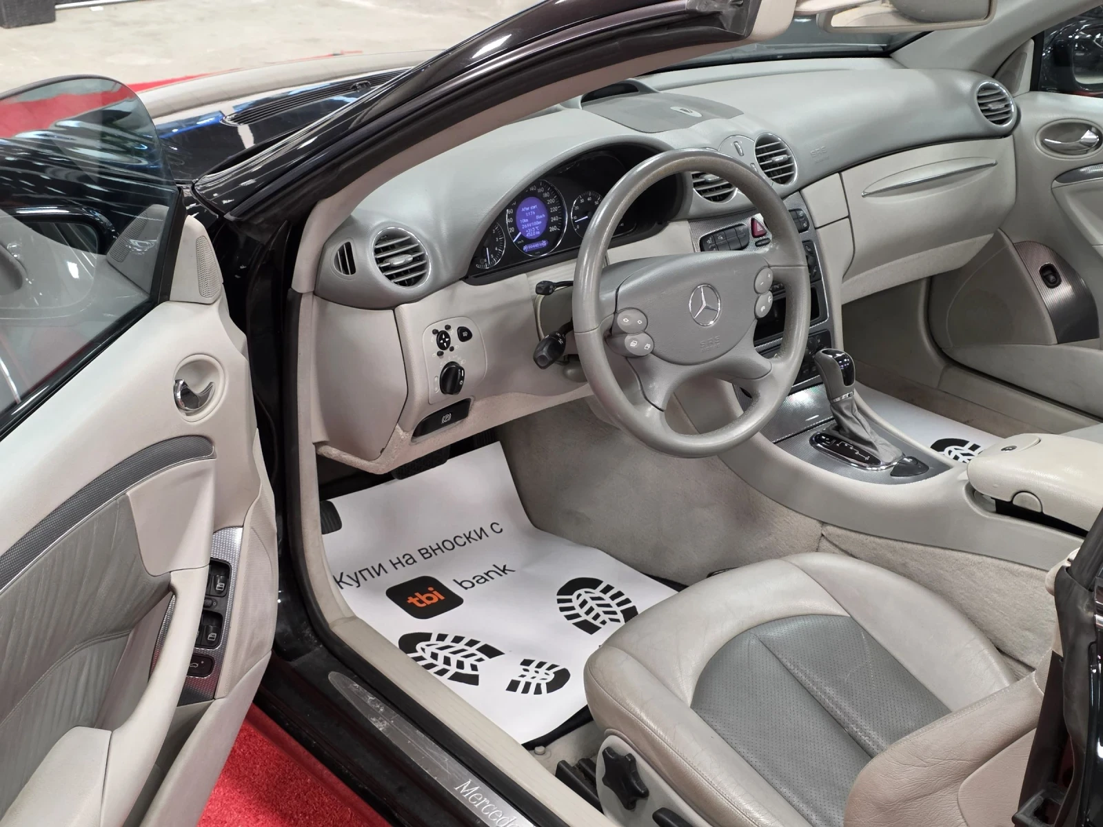 Mercedes-Benz CLK 320 | Avangarde | Cabrio | Напълно обслужен , снимка 7 - Автомобили и джипове - 54386409