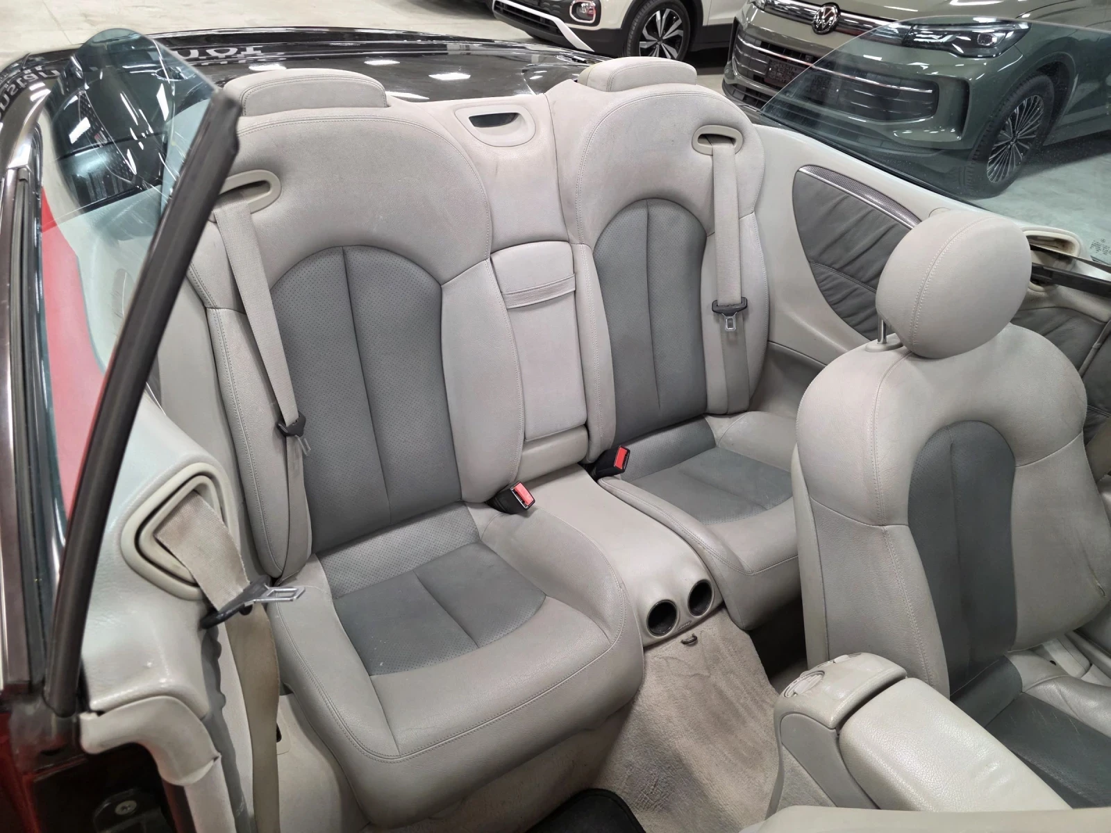 Mercedes-Benz CLK 320 | Avangarde | Cabrio | Напълно обслужен , снимка 12 - Автомобили и джипове - 54386409