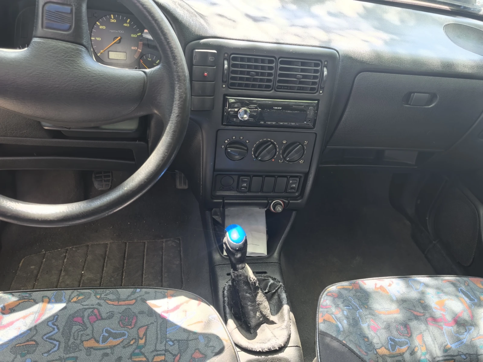 Seat Ibiza, снимка 6 - Автомобили и джипове - 54510518