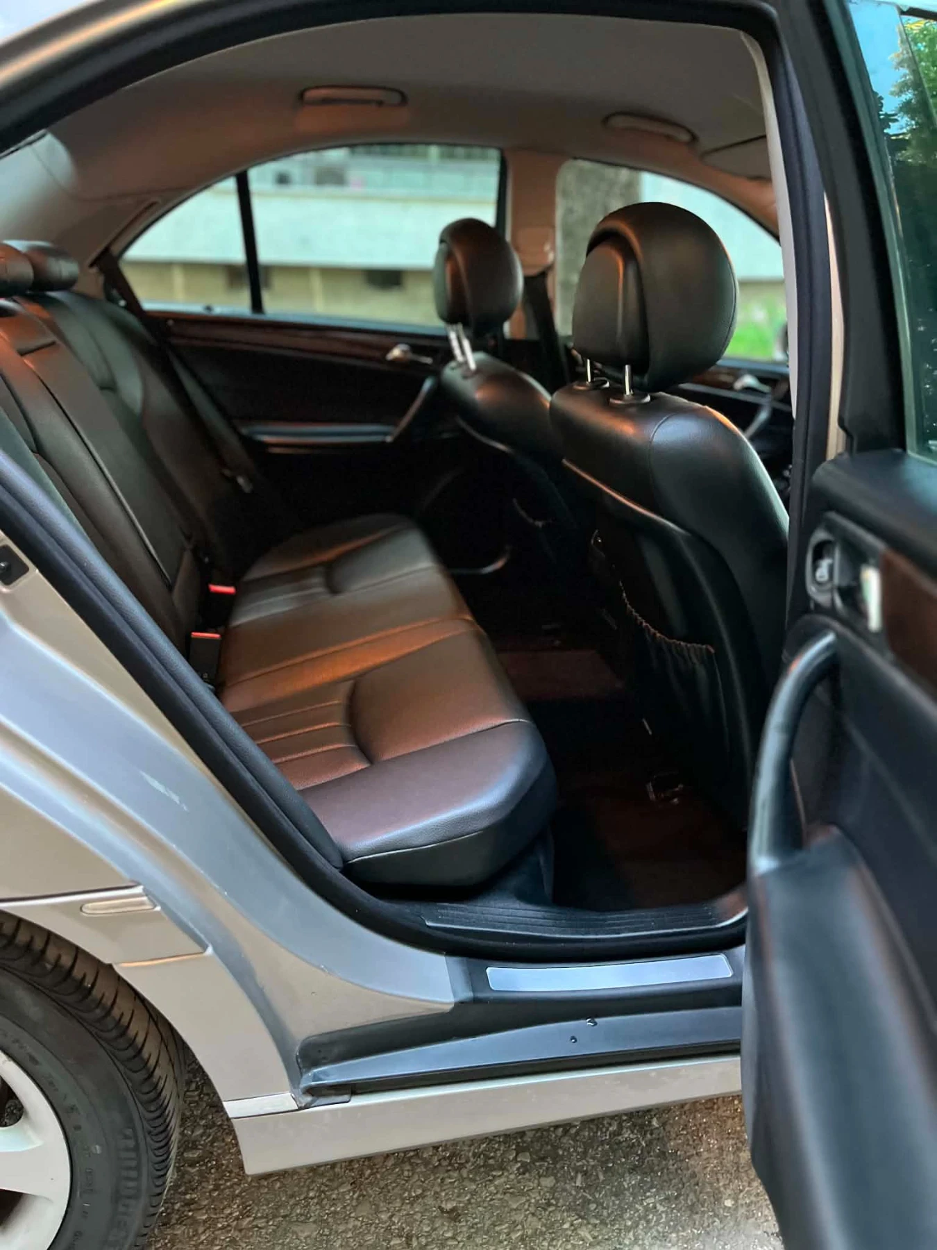 Mercedes-Benz C 230 C 230 2.5i 204кс 2006г 7G tronic, снимка 9 - Автомобили и джипове - 54795561