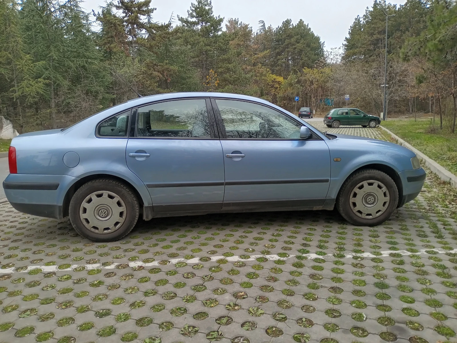 VW Passat B5, снимка 3 - Автомобили и джипове - 55239639