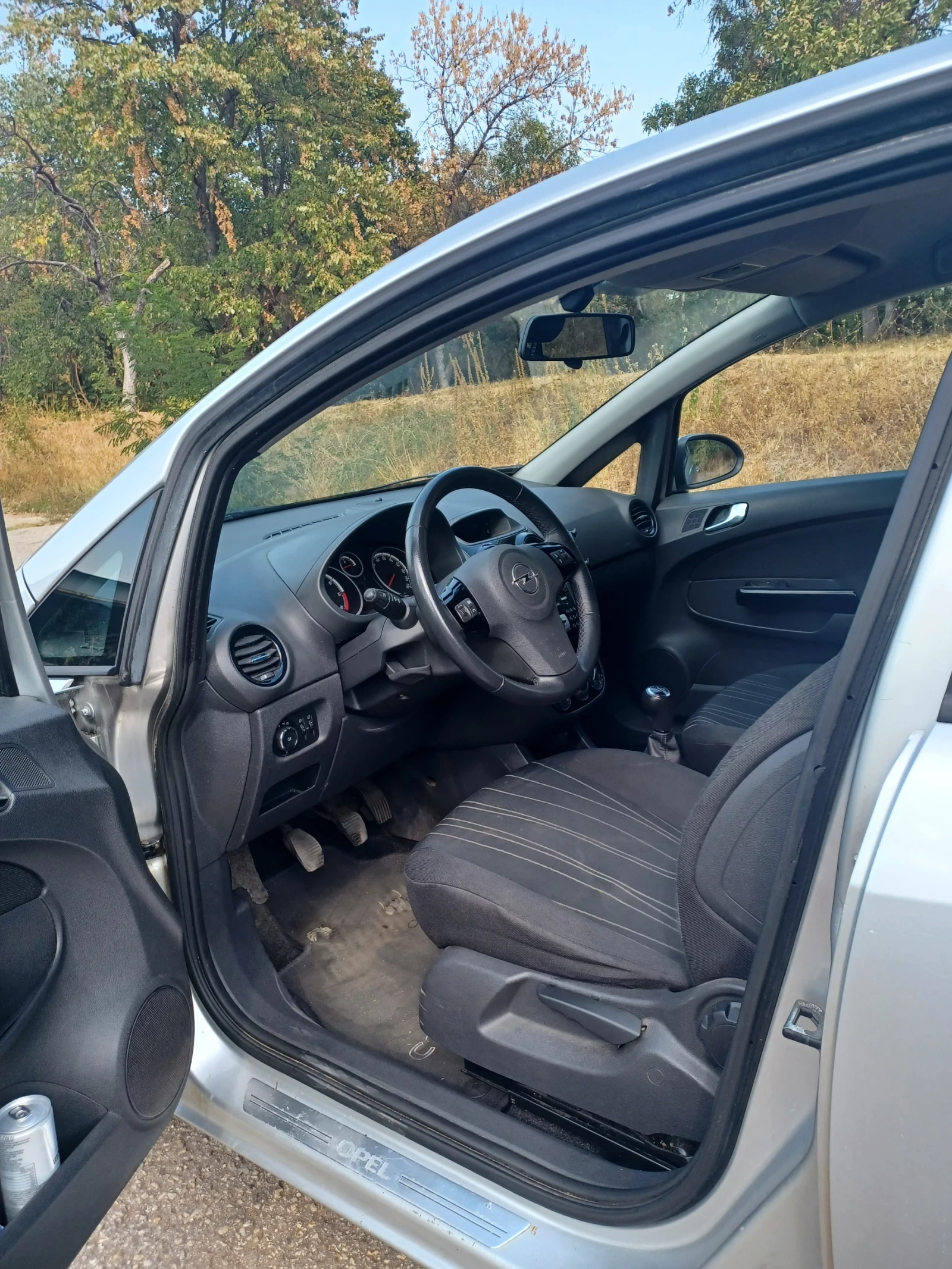 Opel Corsa 1.3, снимка 2 - Автомобили и джипове - 56410950