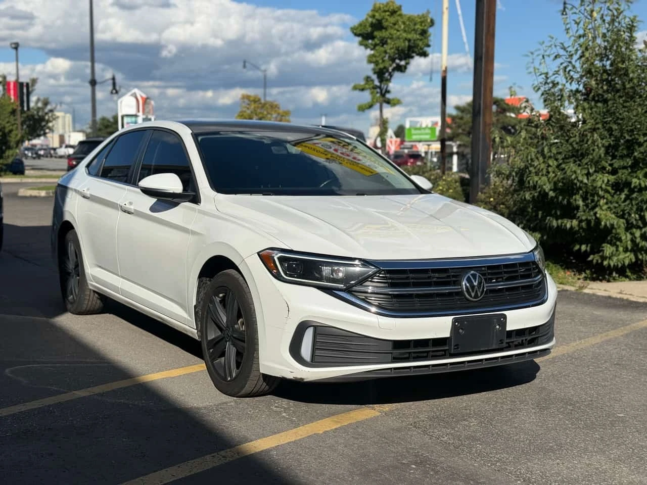 VW Jetta / HIGHLINE / ДИСТРОНИК / ПОДГРЕВИ / ОБДУХВАНЕ , снимка 2 - Автомобили и джипове - 56223783