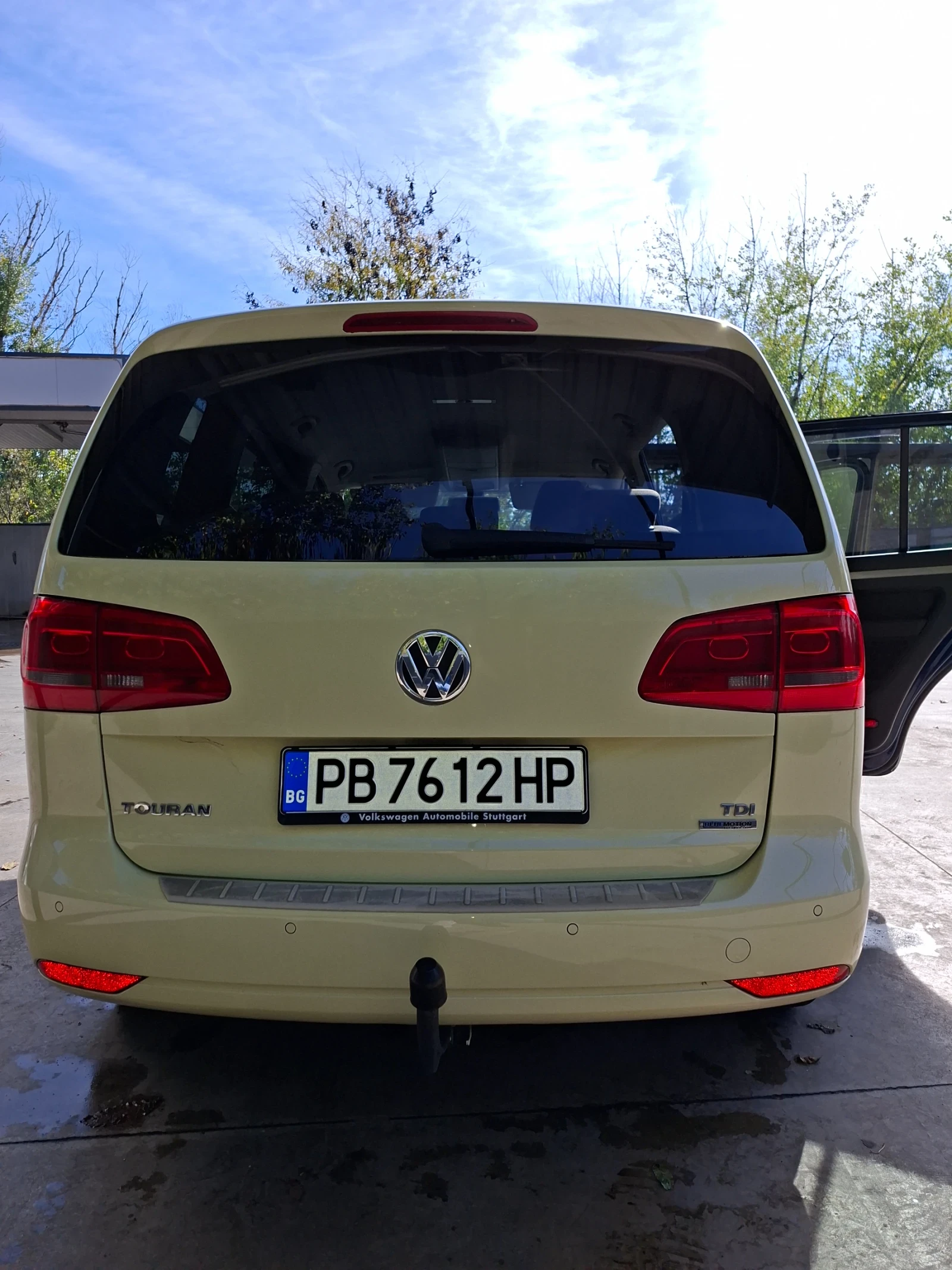 VW Touran, снимка 3 - Автомобили и джипове - 56634662