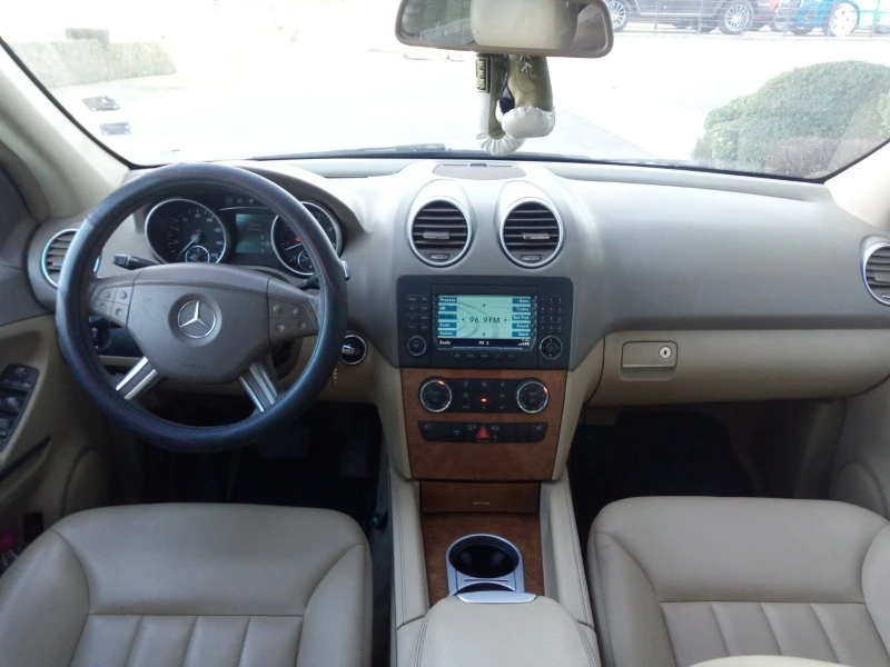 Mercedes-Benz ML 350 Газ. Инж., снимка 10 - Автомобили и джипове - 44550624