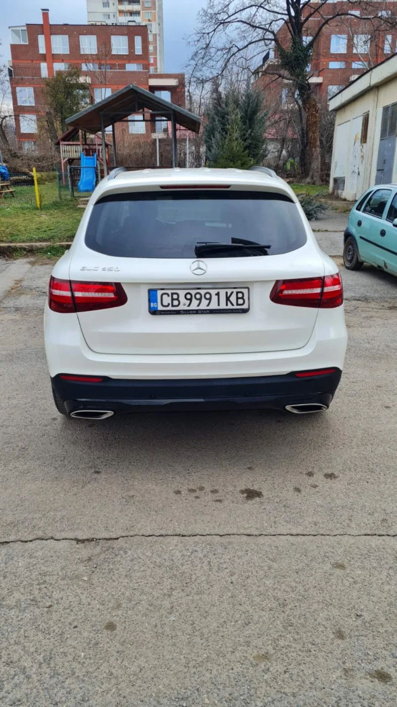 Mercedes-Benz GLC 250 9G/EXCLUSIVE/AMBIENT/NIGHTPACK, снимка 8 - Автомобили и джипове - 48484429