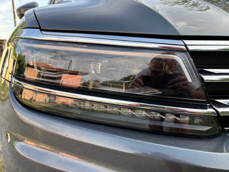 VW Tiguan 4 Motion , снимка 15 - Автомобили и джипове - 52568074