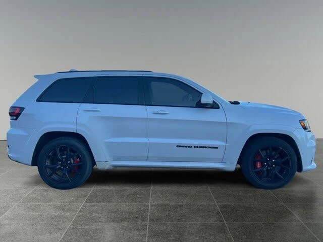 Jeep Grand cherokee SRT* DISTRONIC* HARMAN* PANO* ОБДУХ* HEADUP*  - изображение 8