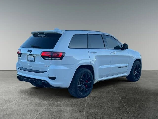 Jeep Grand cherokee SRT* DISTRONIC* HARMAN* PANO* ОБДУХ* HEADUP*  - изображение 4