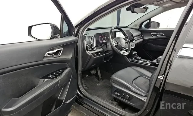 Kia Sportage 2.0 DIESEL / 4WD / ЛИЗИНГ, снимка 10 - Автомобили и джипове - 54899872