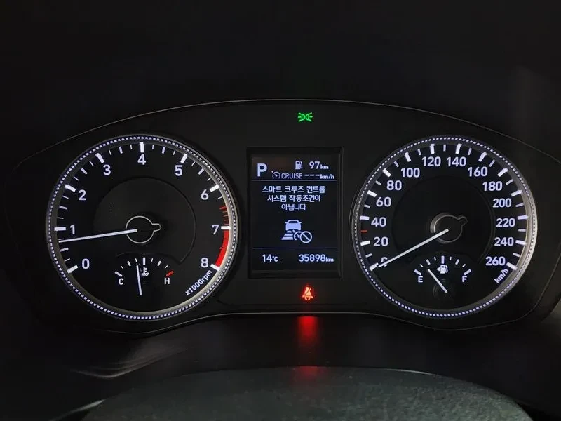 Hyundai Santa fe 2.0 2WD - САМО 30% АВАНС, снимка 8 - Автомобили и джипове - 56307615