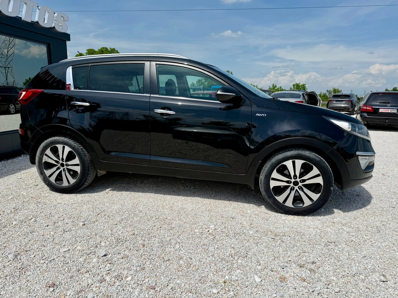 Kia Sportage 2.0, 4x4. - изображение 5