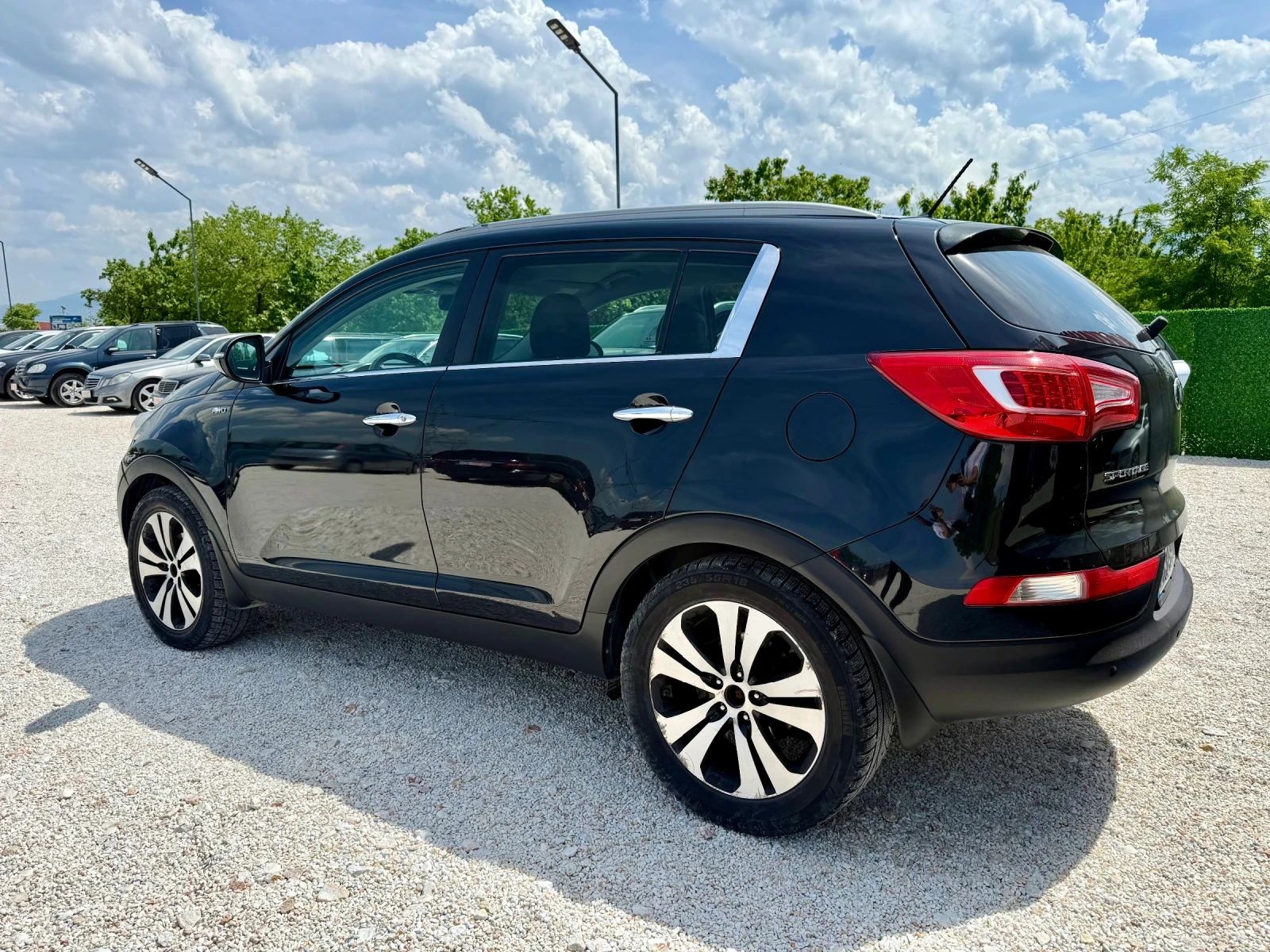Kia Sportage 2.0, 4x4. - изображение 9