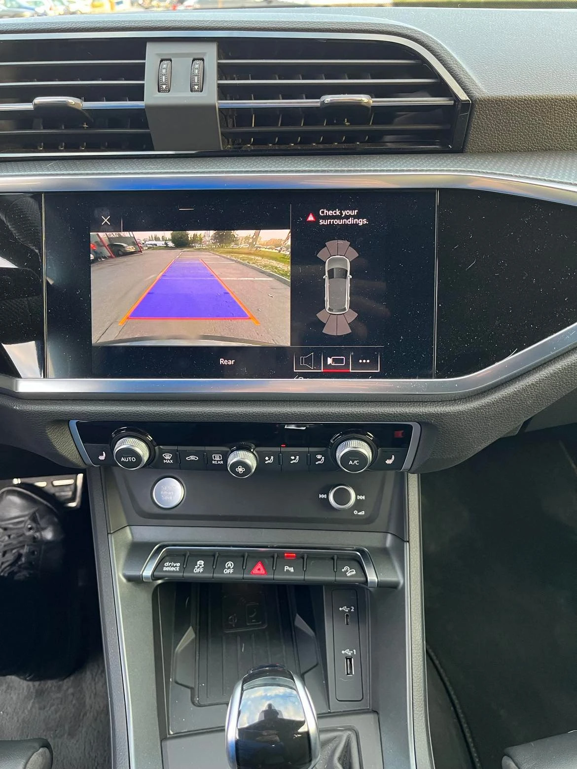 Audi Q3 45 TFSI Quattro, S-Line x2 | Mobile.bg � ����������� 11