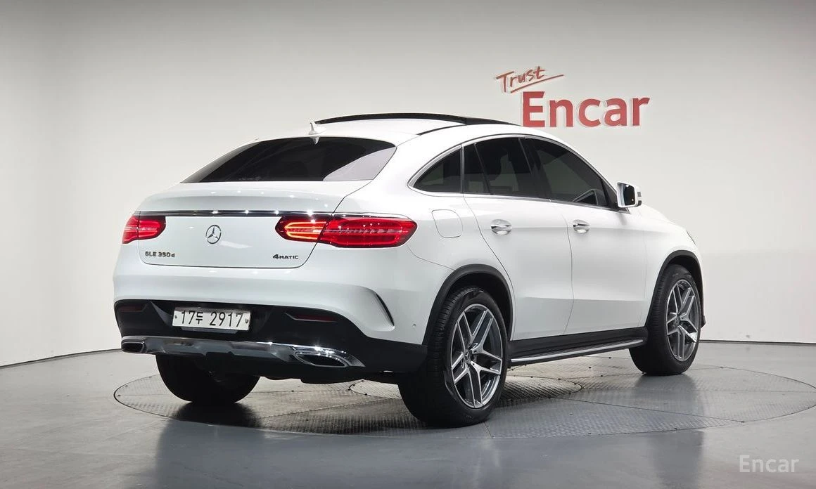 Mercedes-Benz GLE 350, снимка 2 - Автомобили и джипове - 53903353