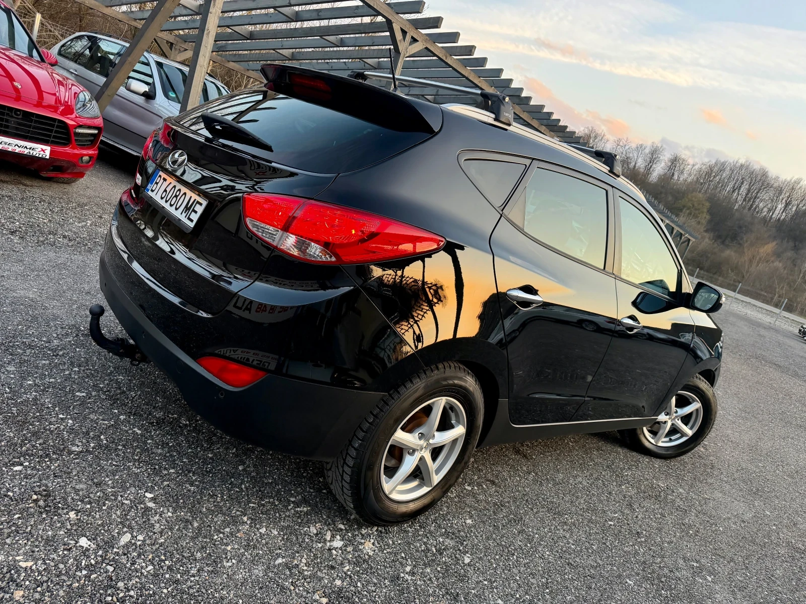 Hyundai IX35 2.0CRDI* 4X4* AUTOMAT* KOJA* , снимка 4 - Автомобили и джипове - 53996395