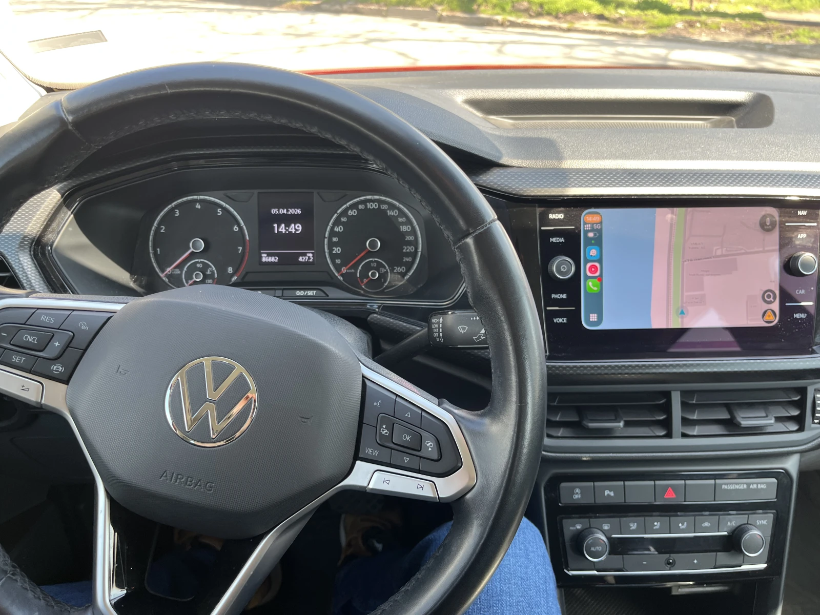 VW T-Cross, снимка 7 - Автомобили и джипове - 54098451