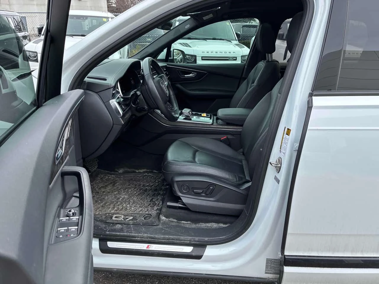 Audi Q7 * Technik * CARFAX * ���� �� �� | Mobile.bg � ����������� 7