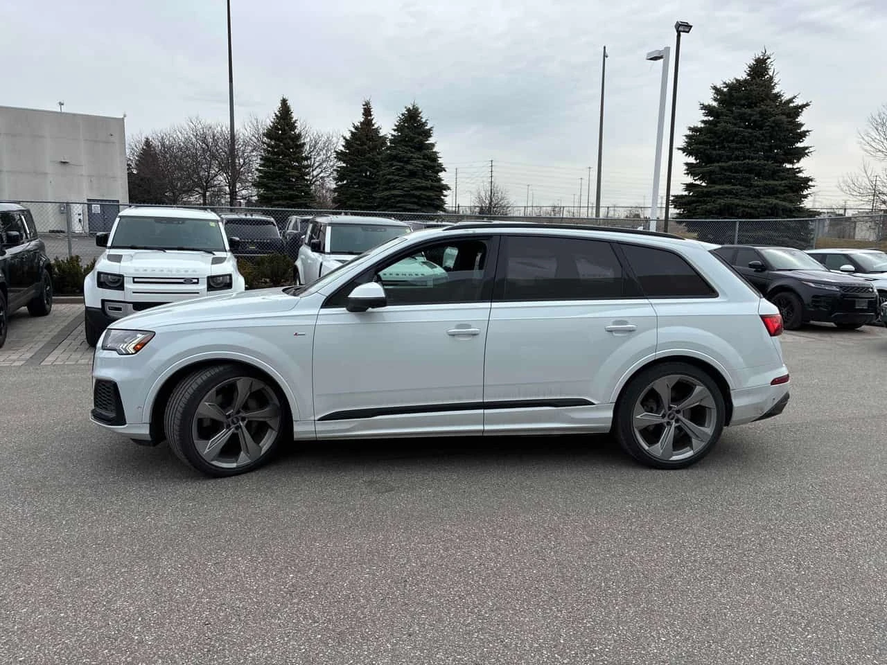 Audi Q7 * Technik * CARFAX * ���� �� �� | Mobile.bg � ����������� 4