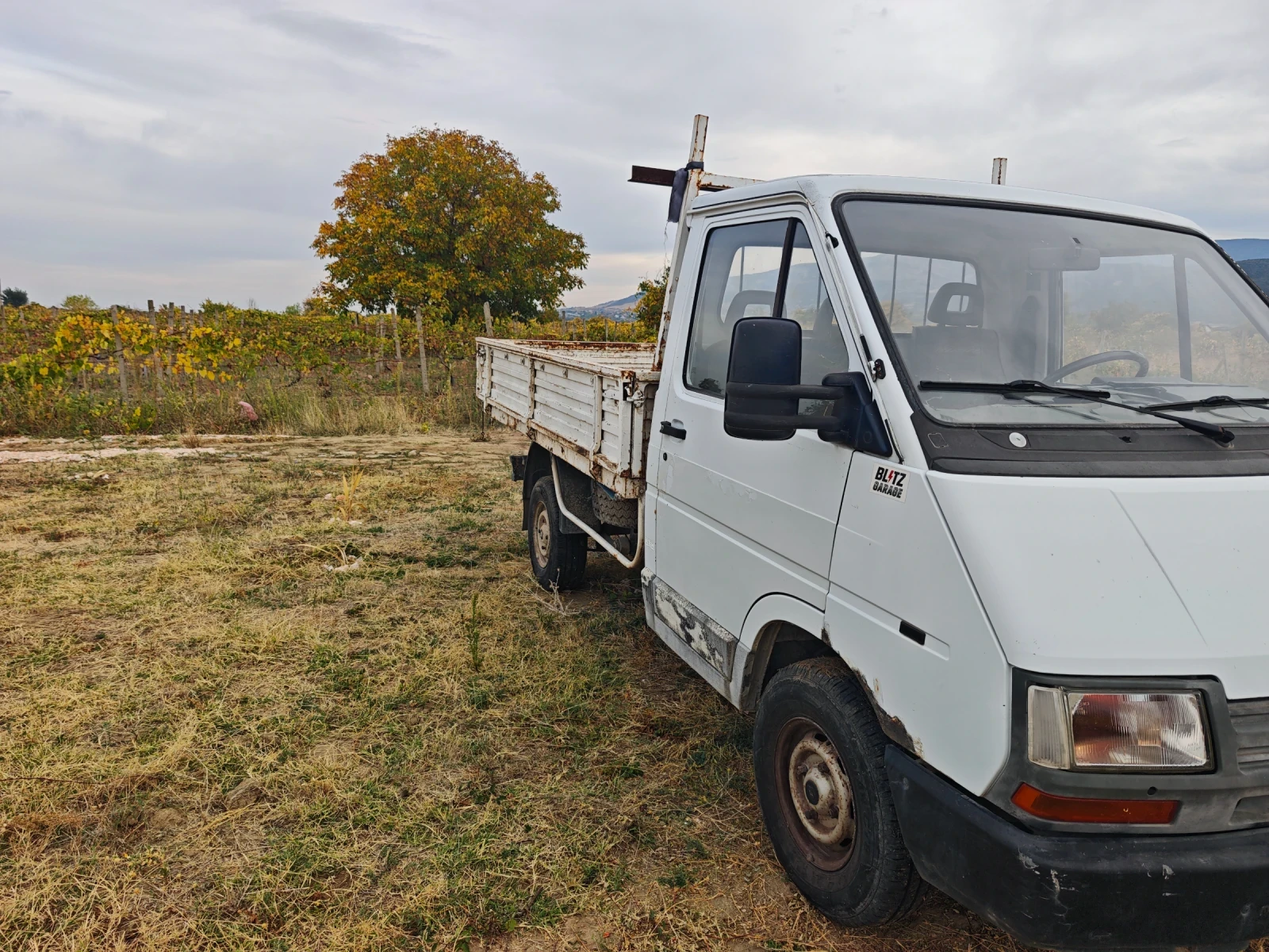 Renault Trafic, снимка 2 - Бусове и автобуси - 56450298