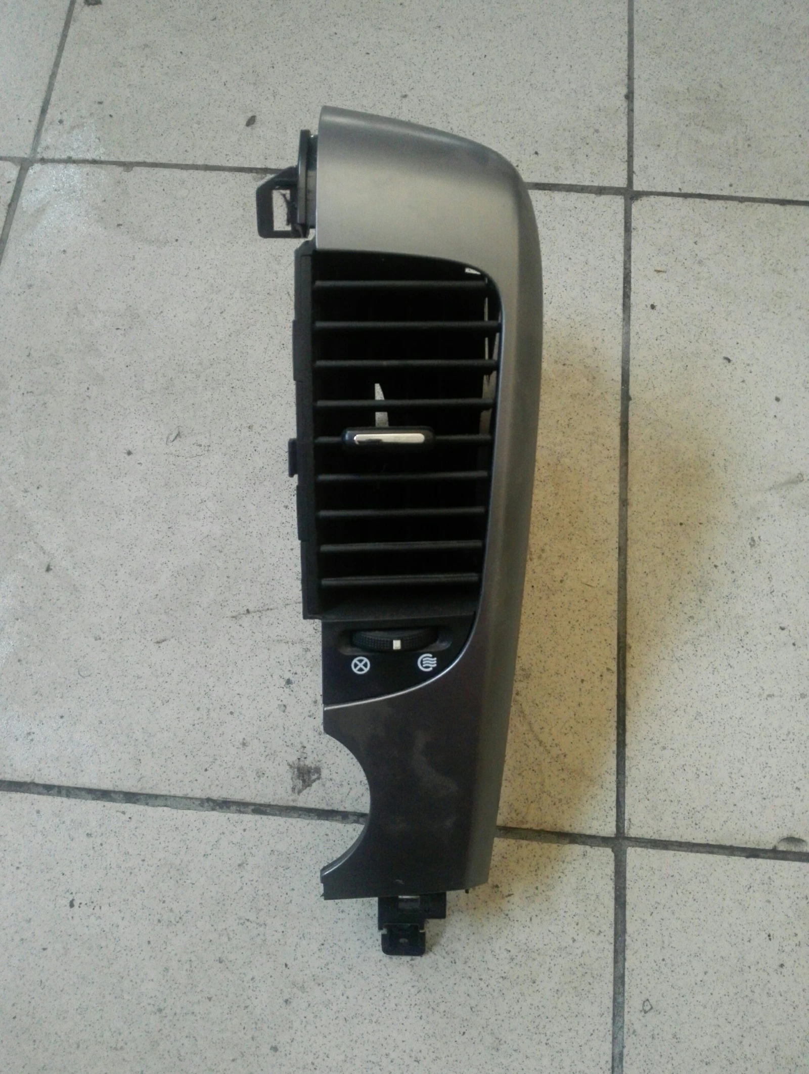 ������� ��������� ����� ��� �������� | Mobile.bg � ����������� 1