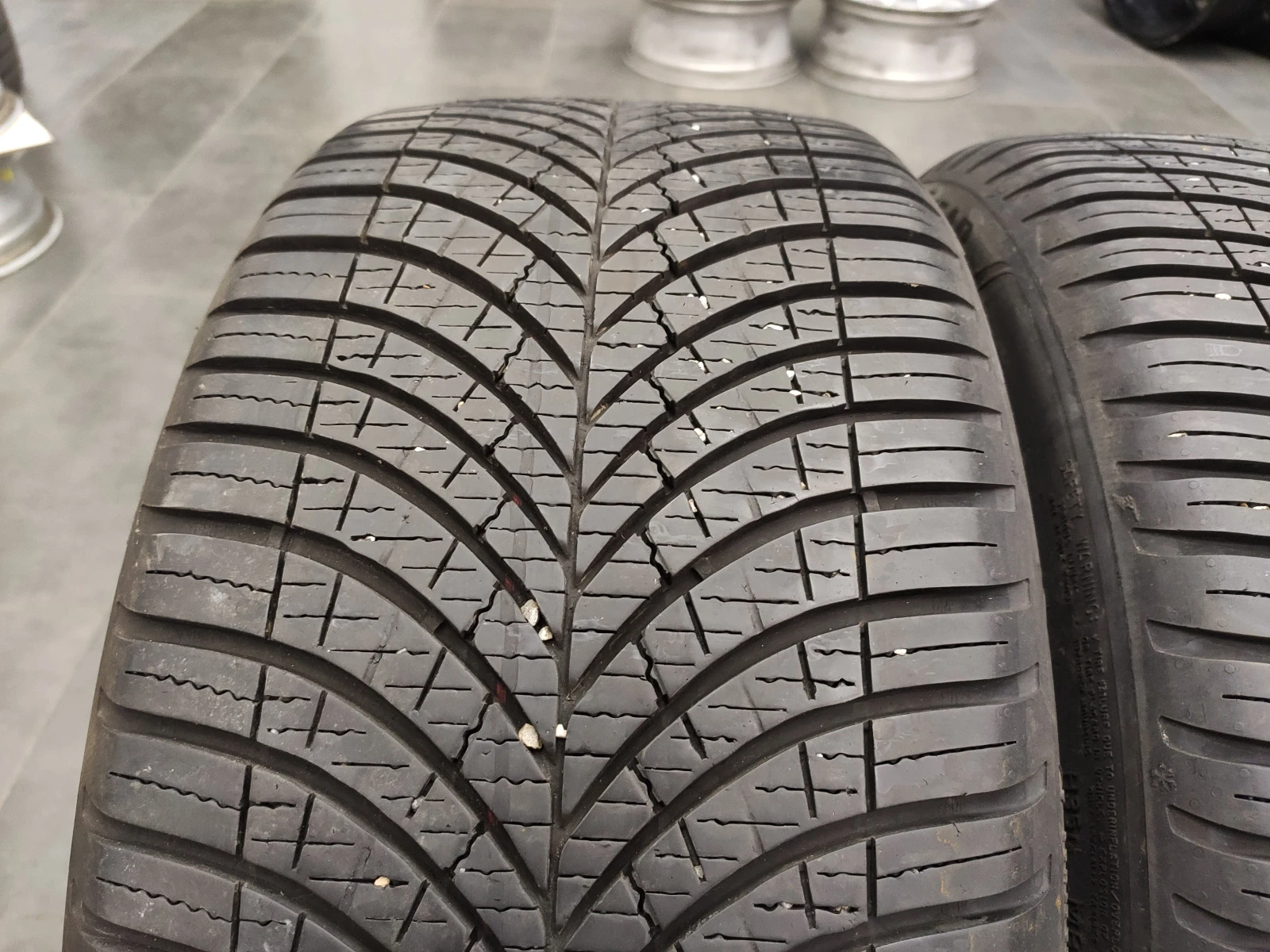  225/40R18 | Mobile.bg   2