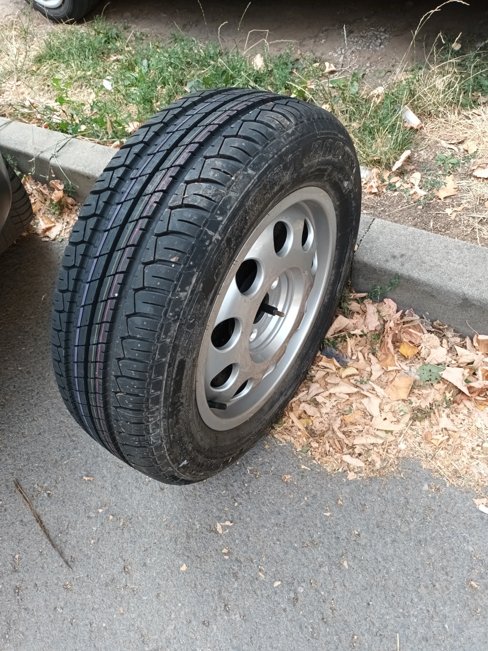 ���� � ������ 195/65R15 | Mobile.bg � ����������� 2