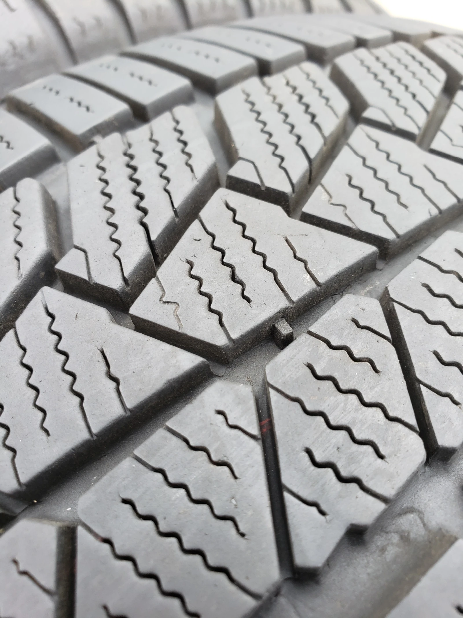 ���� 205/60R16 | Mobile.bg � ����������� 5