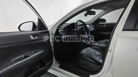 Kia K5, снимка 10