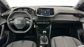 Peugeot 2008 1.2i Allure, снимка 11