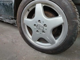 Mercedes-Benz 124 200CE, снимка 17