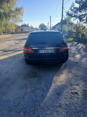 Mercedes-Benz E 200, снимка 5