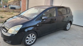 Toyota Corolla Verso D4D, снимка 2