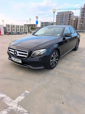 ������ Mercedes-Benz E 220