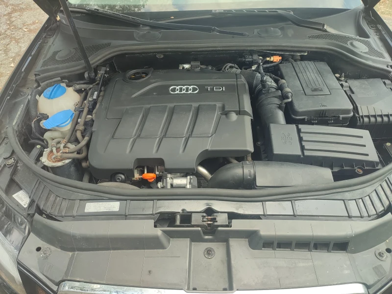 Audi A3 2.0 TDI FACELIFT , снимка 14 - Автомобили и джипове - 47661351