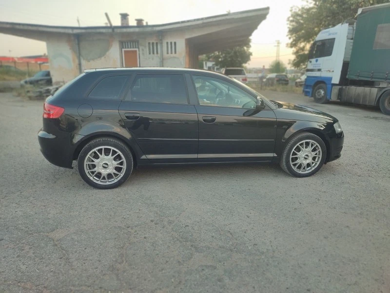 Audi A3 2.0 TDI FACELIFT , снимка 4 - Автомобили и джипове - 47561883