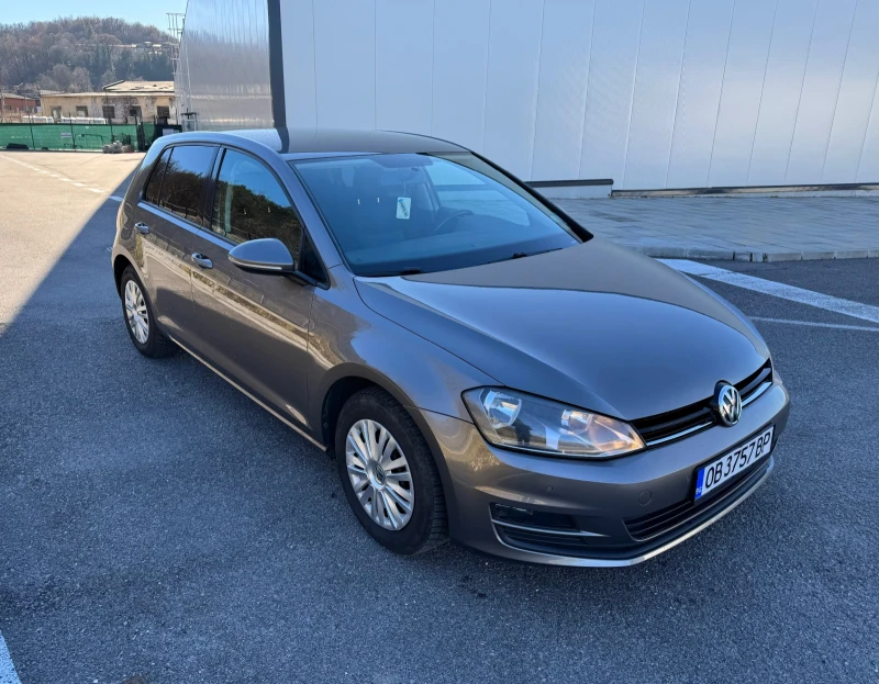 VW Golf 1.6 TDI Bluemotion, снимка 3 - Автомобили и джипове - 48331577