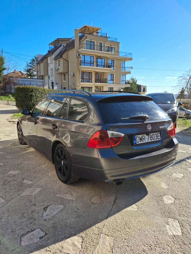 BMW 320, снимка 4 - Автомобили и джипове - 48467213