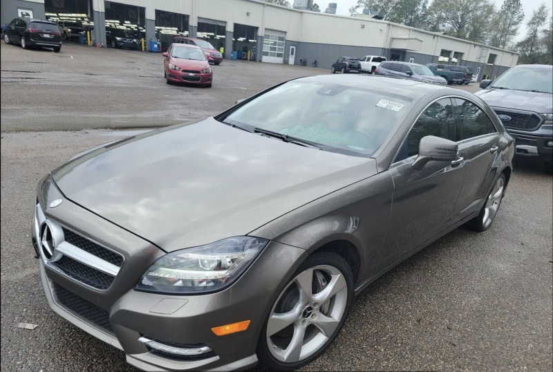 Mercedes-Benz CLS 500, снимка 1 - Автомобили и джипове - 48529485