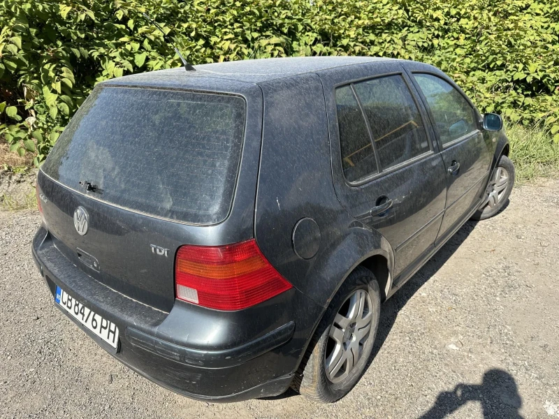 VW Golf, снимка 3 - Автомобили и джипове - 49381007