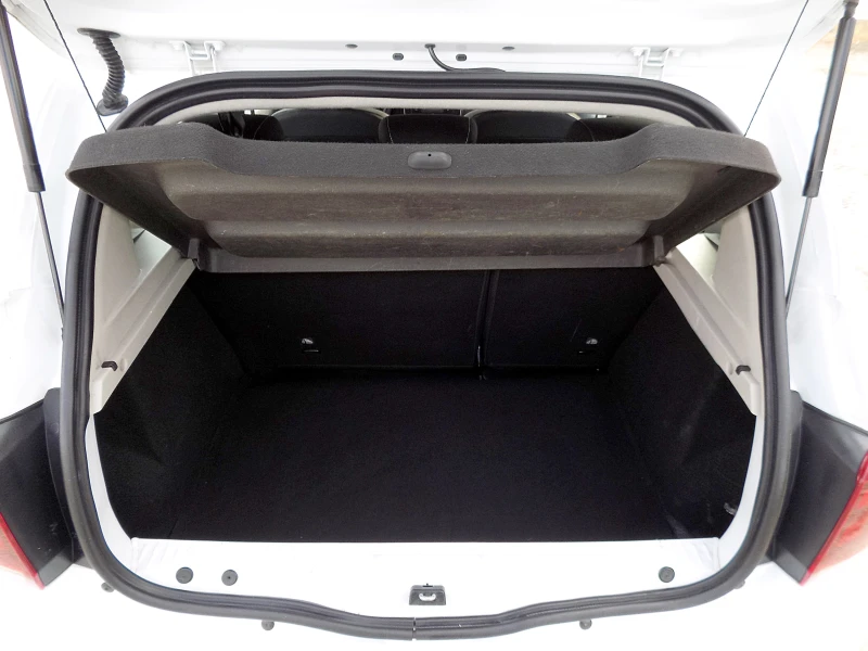 Dacia Sandero 1.5dCi/FACELIFT/71х. км./EURO 6, снимка 11 - Автомобили и джипове - 51917533