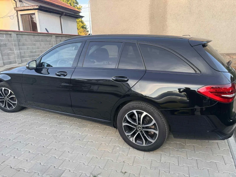 Mercedes-Benz C 220 9 Степенна скоростна кутия, снимка 5 - Автомобили и джипове - 52593959