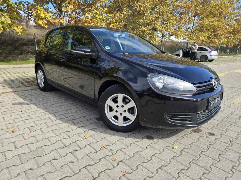 VW Golf КОЛЕДНА ПРОМОЦИЯ/105hp/NAVI/КАМЕРА, снимка 3 - Автомобили и джипове - 52612681